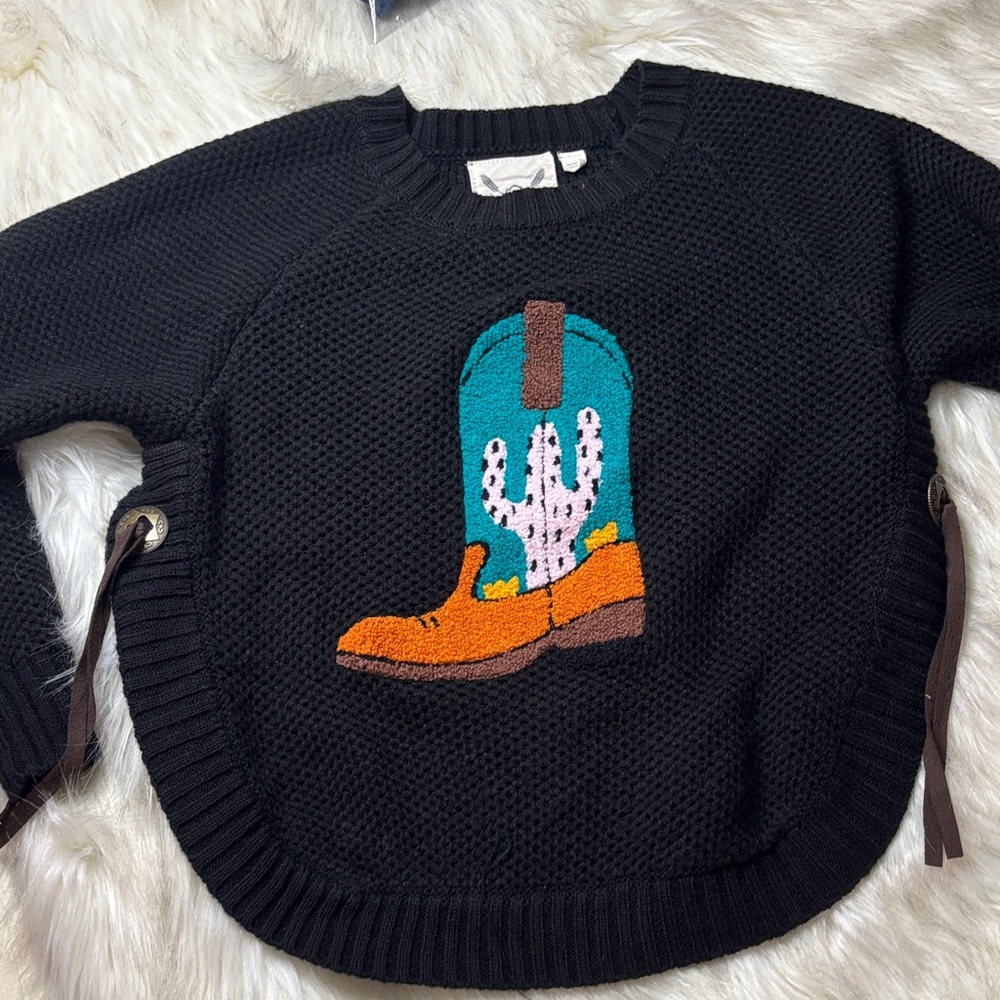 Cotton & Rye Kids 
 Black Sweater 
Boot with pink  Cactus
Excellent condition